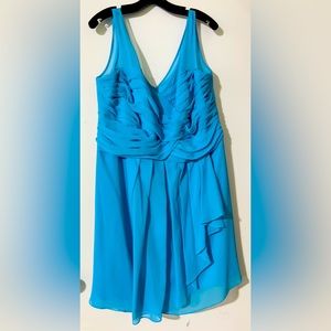 David’s bridal bridesmaid dress. Only worn 1 time.